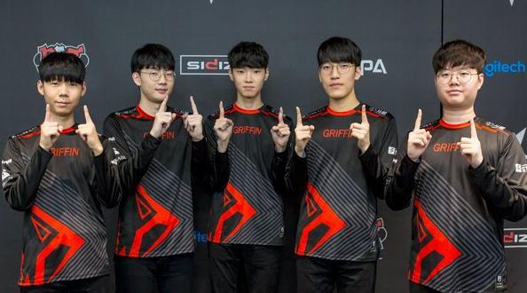 曼城凭借哈 曼城凭借哈