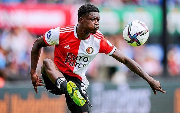 不同于一些 不同于一些