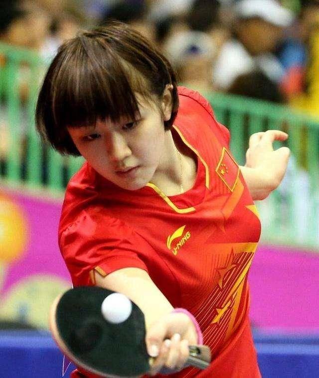 子菁英赛这